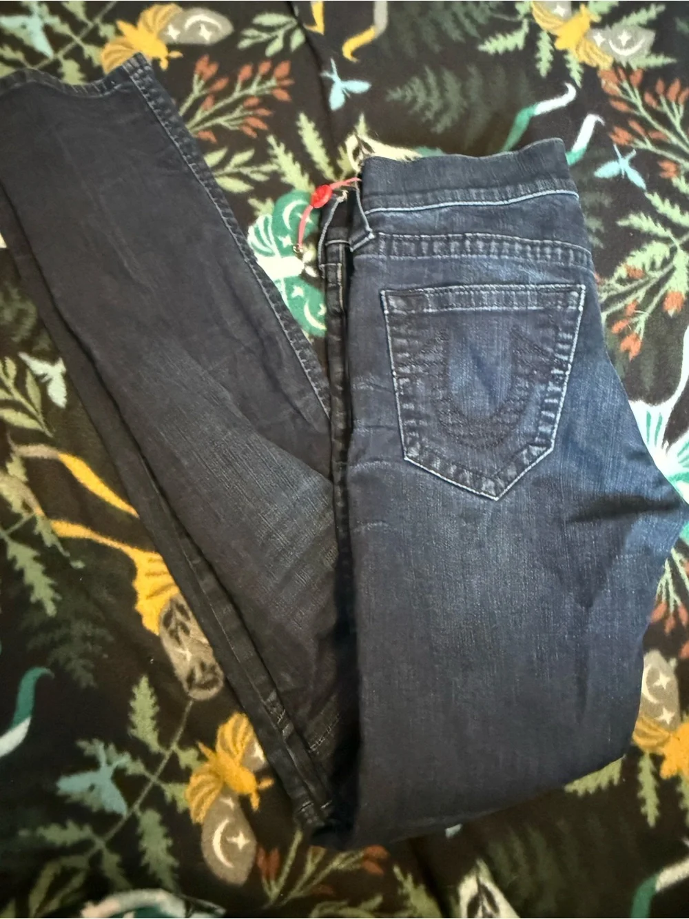 True Religion Rocco Relaxed Skinny Moto Jeans Dark Wash Size 29 NWOT